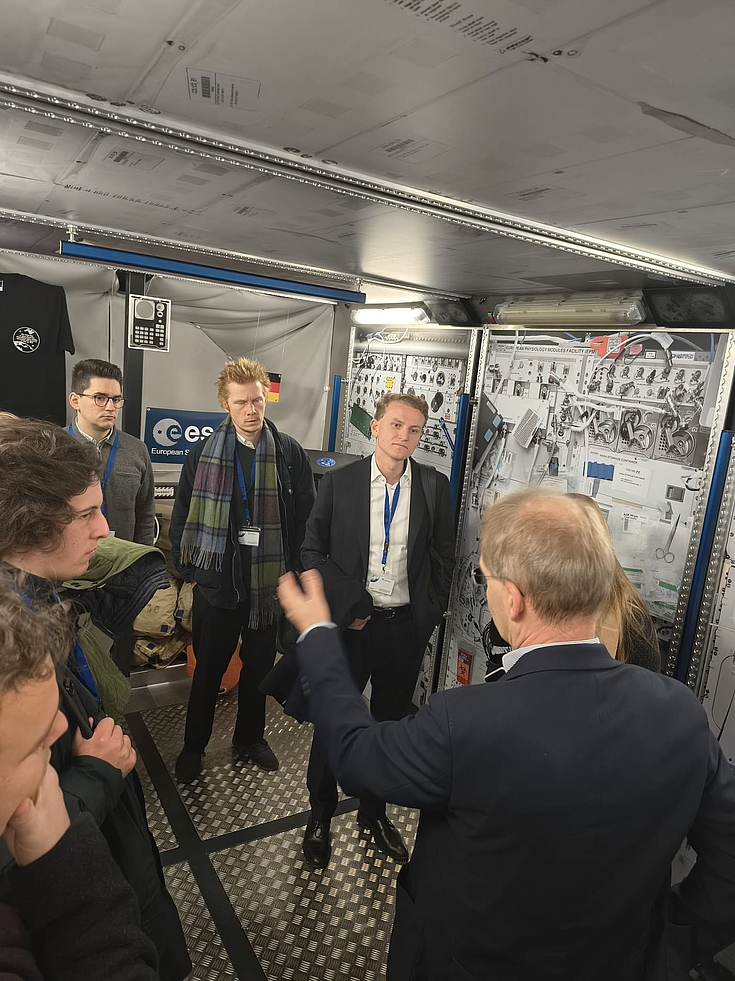 Prof. Dr. Felix Huber, Direktor vom „Space Operations and Astronaut Training“