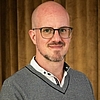 Leiter Bildungsangebote und Fachreferent für Antisemitismusprävention und jüdisches Leben an der Europäischen Janusz Korczak Akademie (EJKA) in München: Jonas Mages