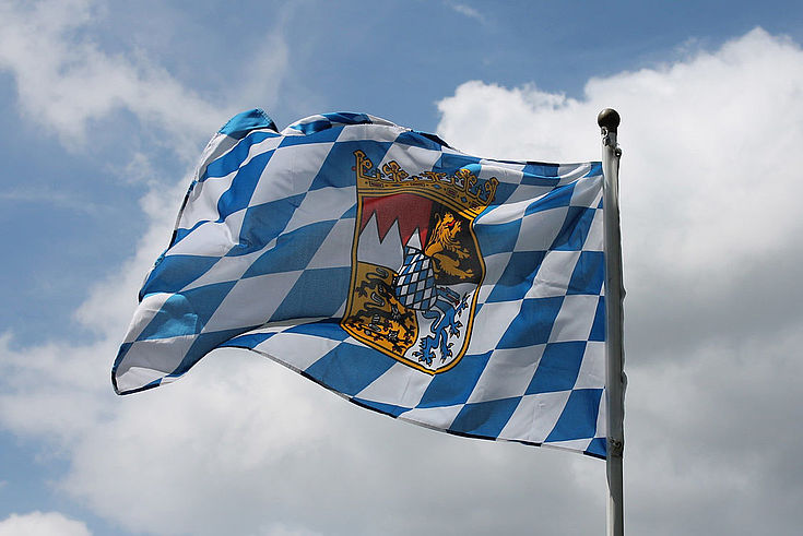 Struktur der Bevölkerung und die eigene Kultur, Bräuche und Traditionen erhalten (Niebler)