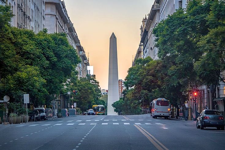 Argentinien wird aktuell von einem Impfskandal erschüttert. Gesundheitsminister Ginés González musste zurücktreten, nachdem Unregelmäßigkeiten bei Corona-Impfungen bekannt geworden sind. 