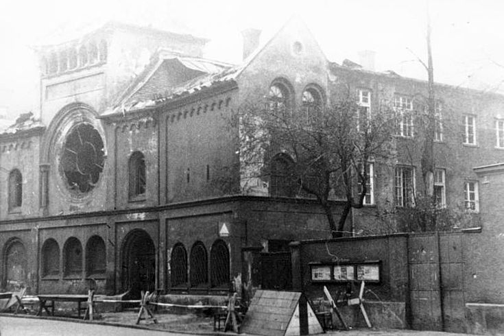 Im November 1938 wurde die Ohel-Jakob-Synagoge in München zerstört. 