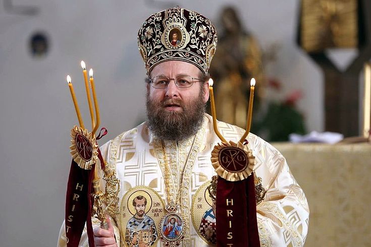 S.E. Weihbischof Sofian bei der Feier des orthodoxen Osterfestes 2018 in Rosenheim. Aktuell ist er beauftragt, eine orthodoxe Kirche in der Stadt München für die hier lebenden orthodoxen Rumänen aufzubauen.