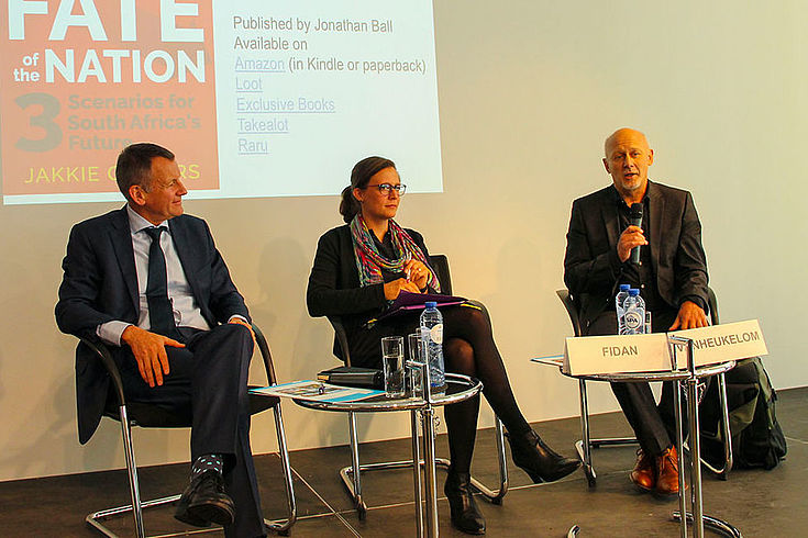 Panel mit Jakkie Cilliers, Ilke Fidan von der HSS Brüssel und Jan Vanheukelom vom ecdpm (European Centre for Development Policy Management)