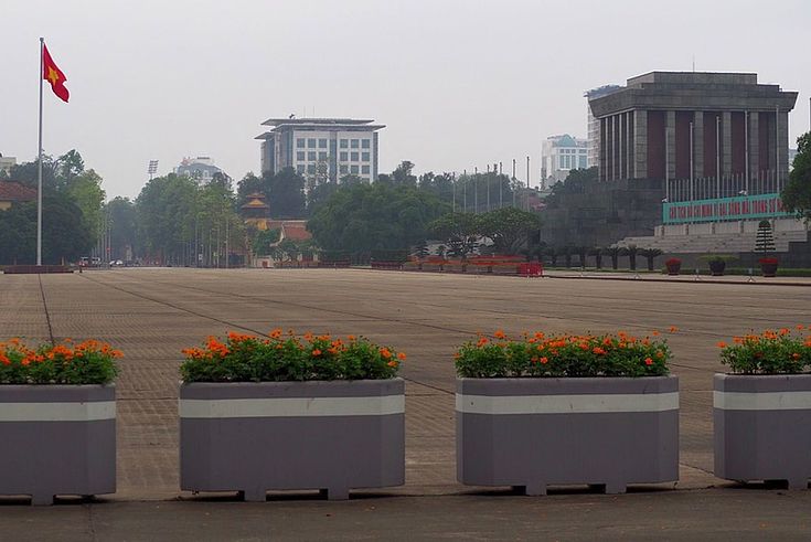  Das Ho Chi Minh-Mausoleum während der Ausgangssperre