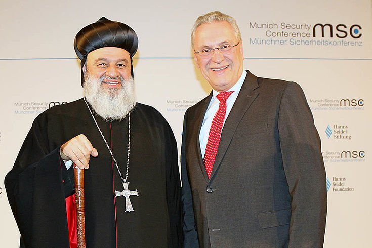 Joachim Herrmann, Bayerischer Staatsminister des Innern, mit dem Syrisch-Orthodoxe Patriarchen Ignatius Aphrem II.