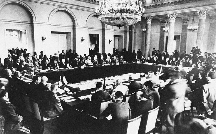 Unterzeichnung des Warschauer Pakts 1955