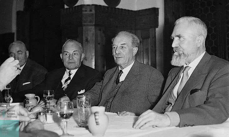 Hans Ehard, Wilhelm Hoegner und Alois Hundhammer (Foto: Harald Hoegner)