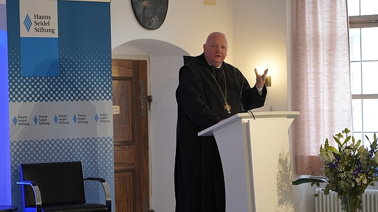 Johannes Schaber OSB, Abt der Benediktinerabtei Ottobeuren, begrüßte die Gäste.