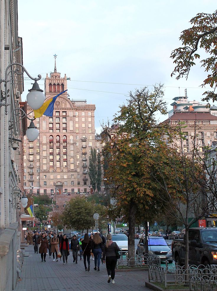 Die Innenstadt von Kiew am Wahltag. Die Kommunalwahlen zeigen die Reformanstrengungen bei der Dezentralisierung in der Ukraine. Sie gelten auch als Stimmungsbild für die aktuelle Politik.