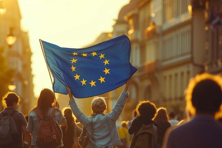 Junge Menschen bei einer EU-Demo 