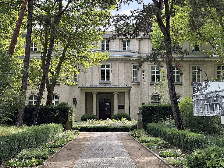 Haus Wannseekonferenz von vorne
