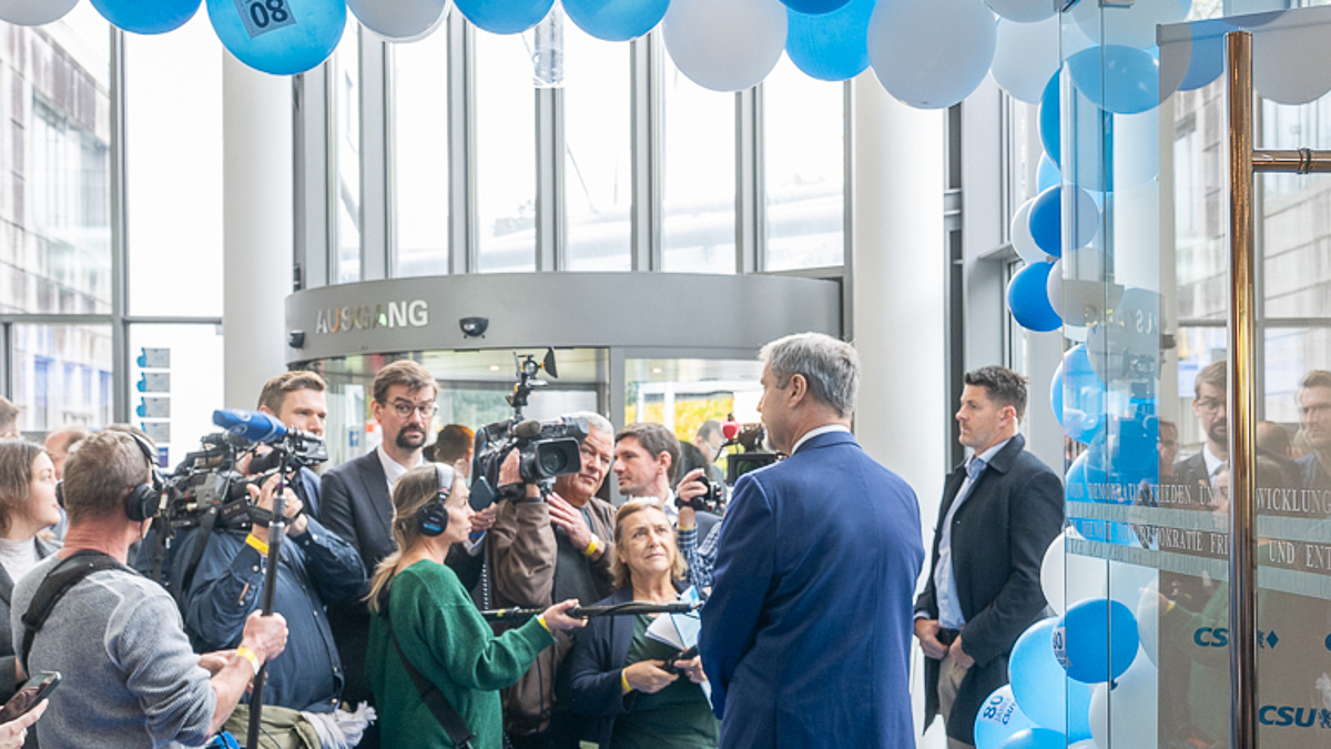 Mit über 400 geladenen Gästen feierte die CSU im Konferenzzentrum der Hanns-Seidel-Stiftung in München ihr 80-jähriges Jubiläum.