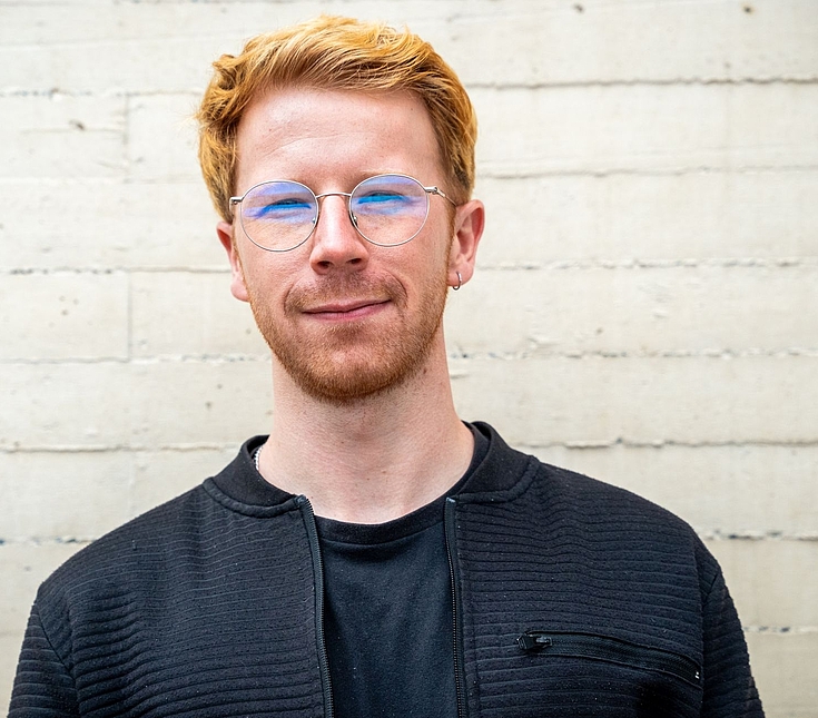 Der dritte im Bunde: Daniel Wintermeyer hat BWL studiert und kennt Alexander und Sebastian seit deren gemeinsamer Zeit in Berlin. Der Eppsteiner (Hessen) gehört seit April 2025 zu „Clera“.