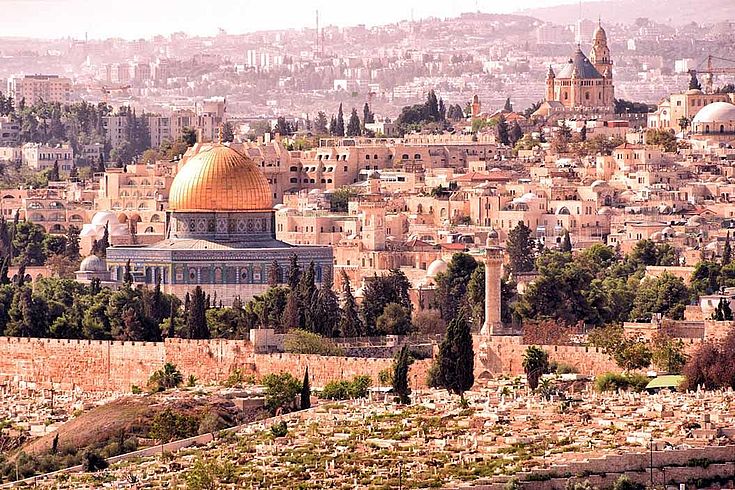 Die Altstadt von Jerusalem mit der Kuppel des al-Aqsa Moschee